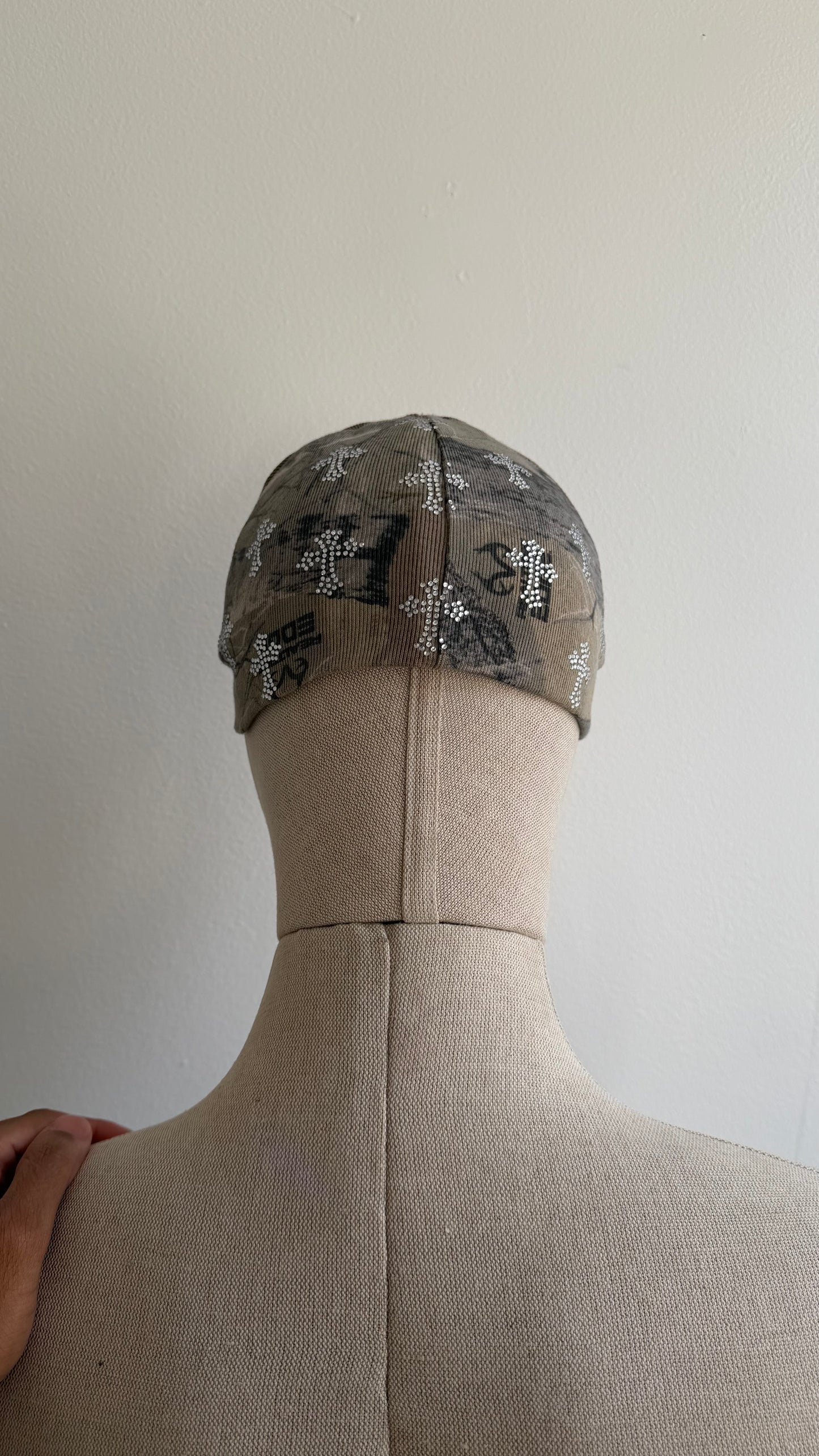 Camo skully / rhinestones crosses